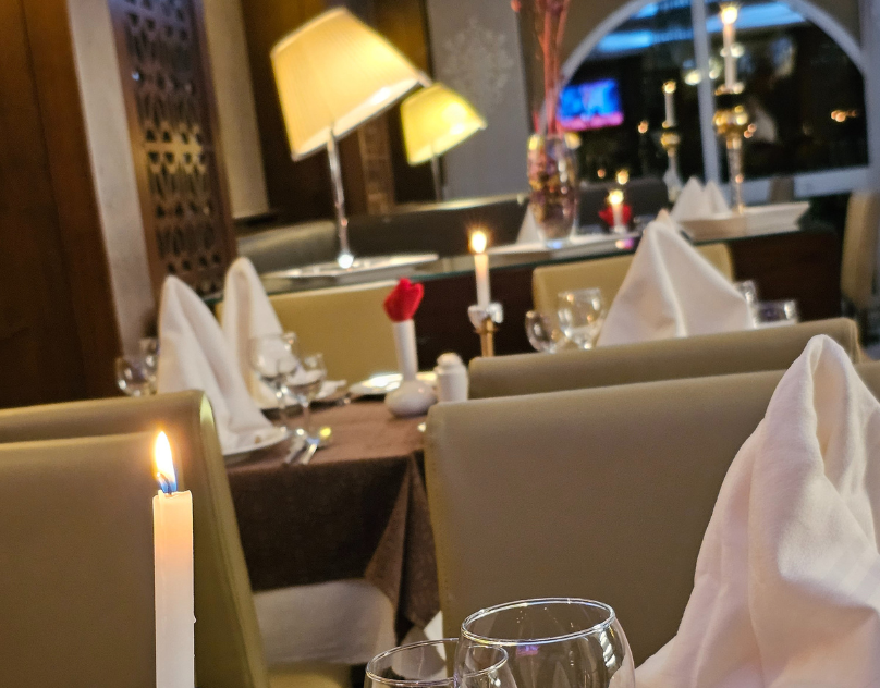 Décoration table restaurant Maria Azdif